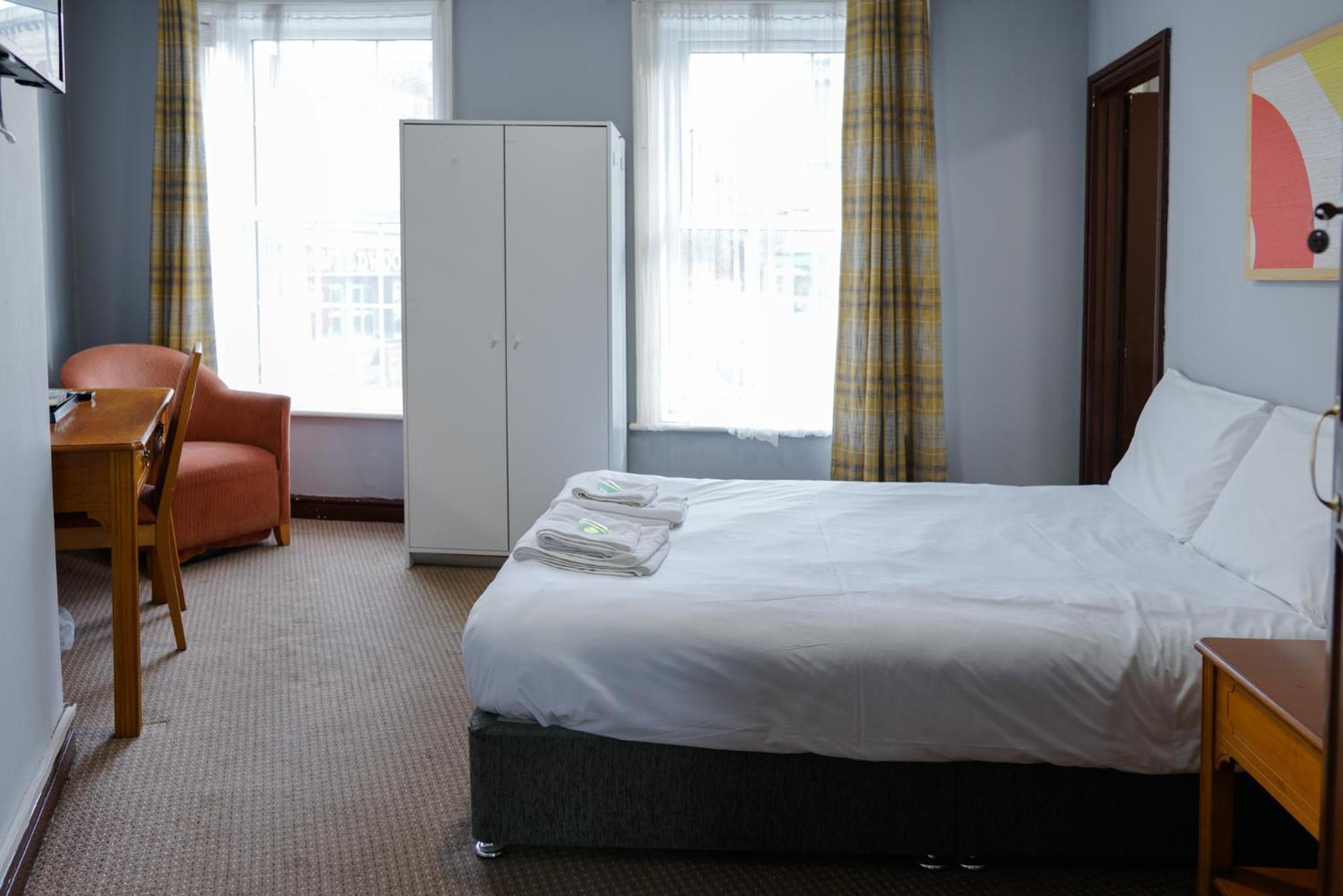 รอยัล โฮเทล เคทเทอริง  Hotel ภายนอก รูปภาพ