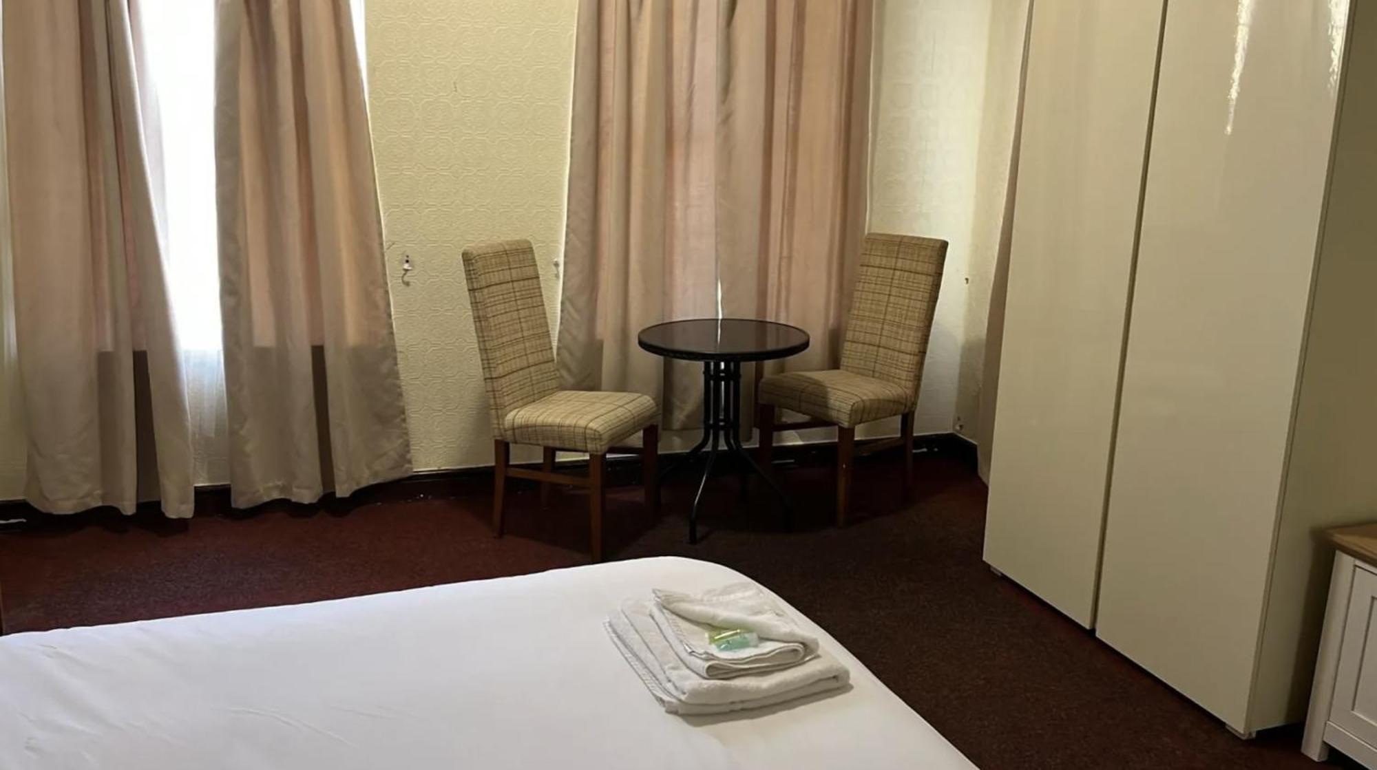 รอยัล โฮเทล เคทเทอริง  Hotel ภายนอก รูปภาพ