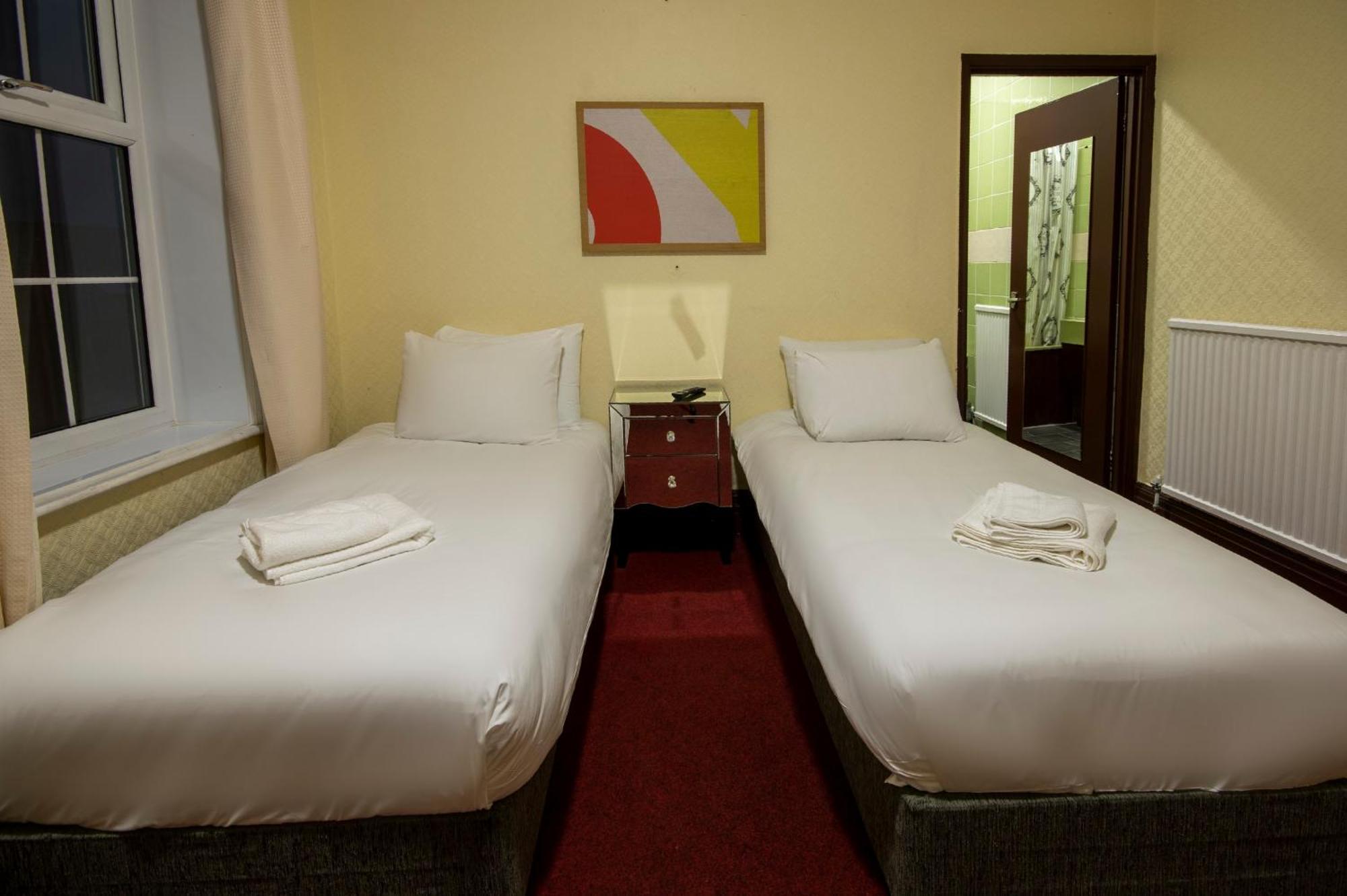รอยัล โฮเทล เคทเทอริง  Hotel ภายนอก รูปภาพ