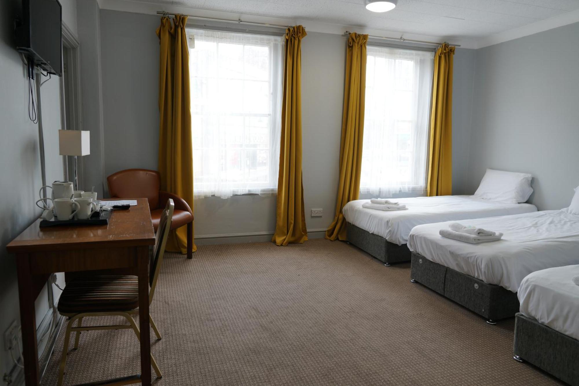 รอยัล โฮเทล เคทเทอริง  Hotel ภายนอก รูปภาพ